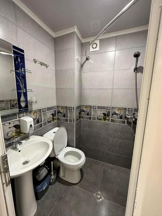 Femi Ji Hotel Batumi Luaran gambar